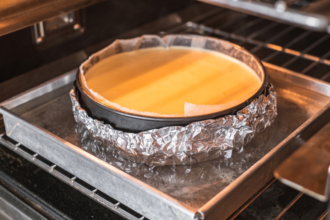 Cheesecake Neden Çatlar?