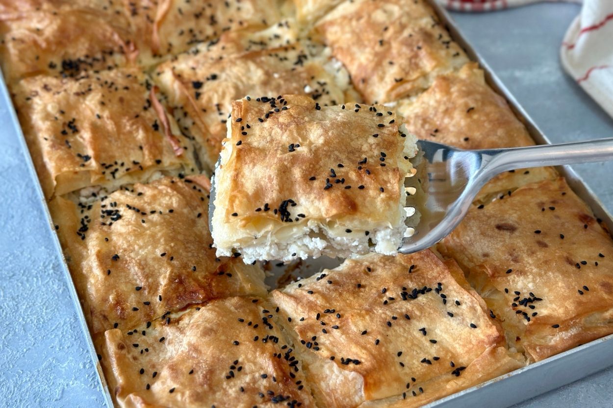 Sodalı Peynirli Börek Tarifi