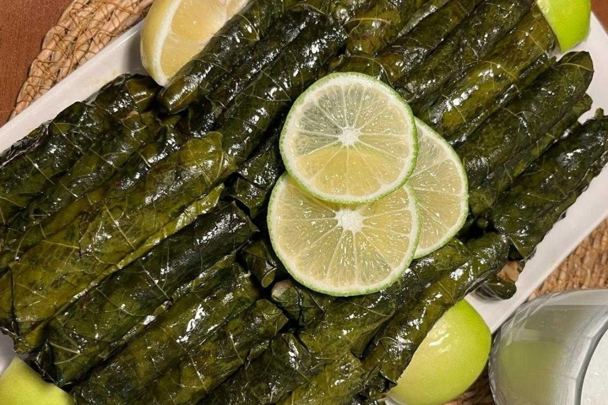 Acılı Ekşili Yaprak Sarma Tarifi