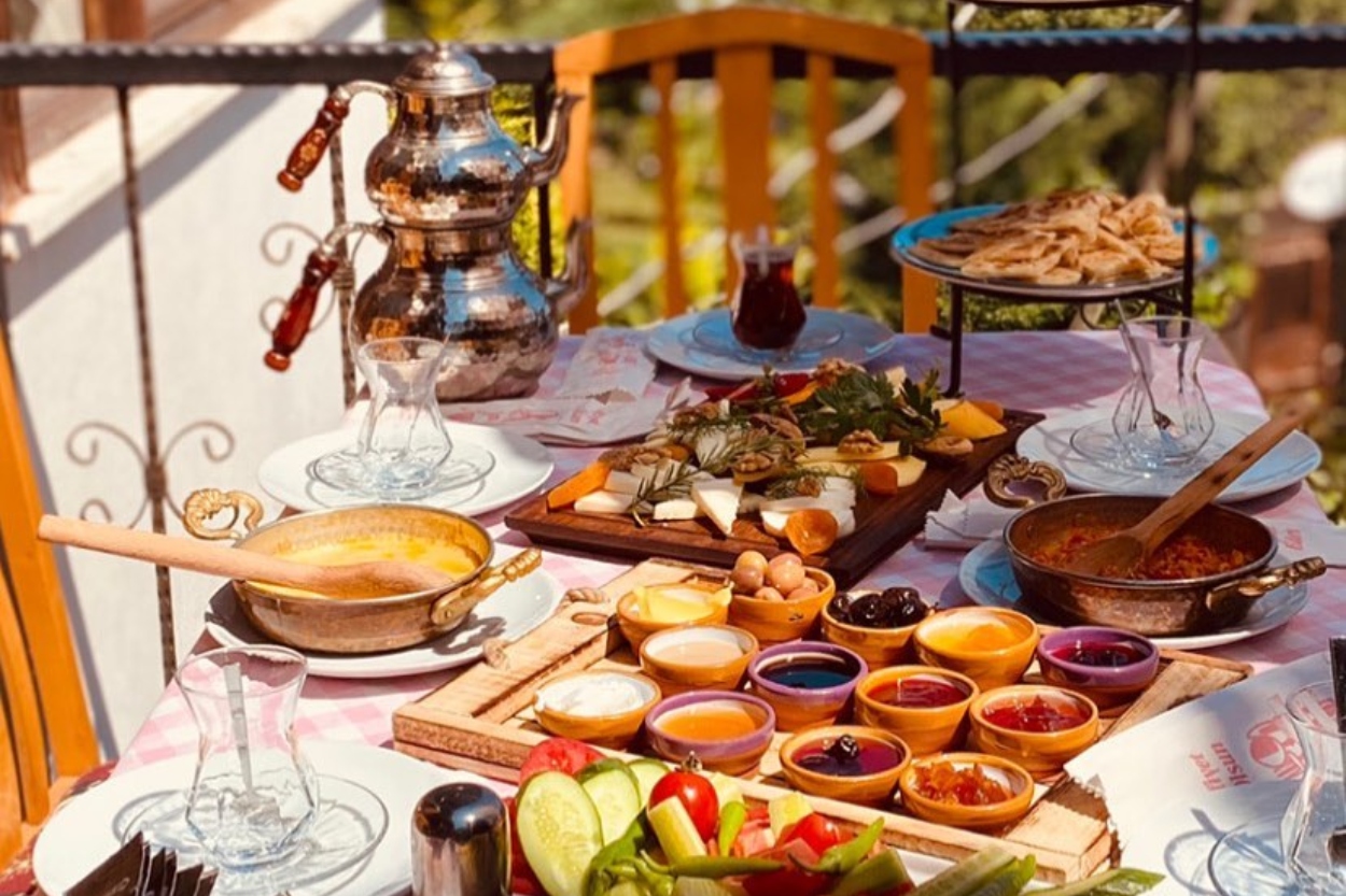 Ayla'nın Yeri Sapanca Kahvaltı ve Izgara