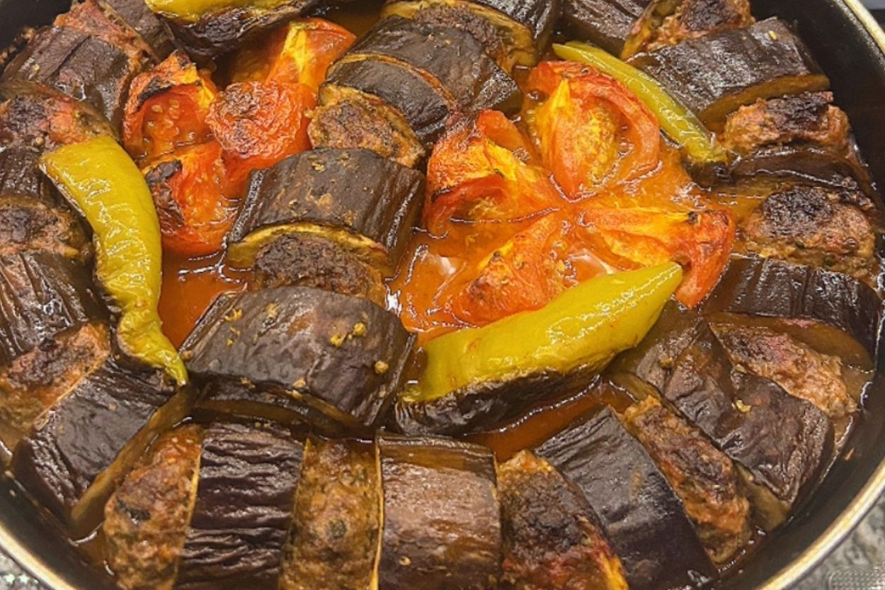Fırında Pratik Patlıcan Kebabı Tarifi