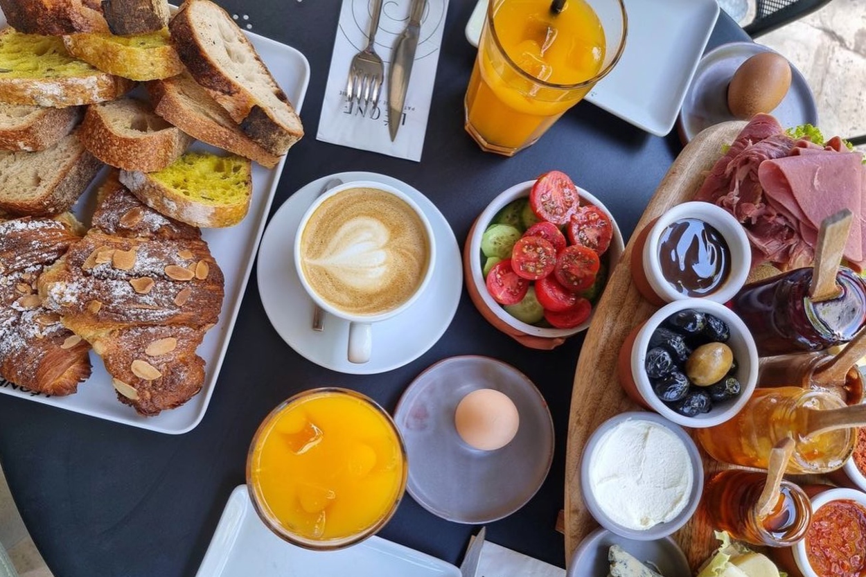 Léone Patisserie & Boulangerie Urla