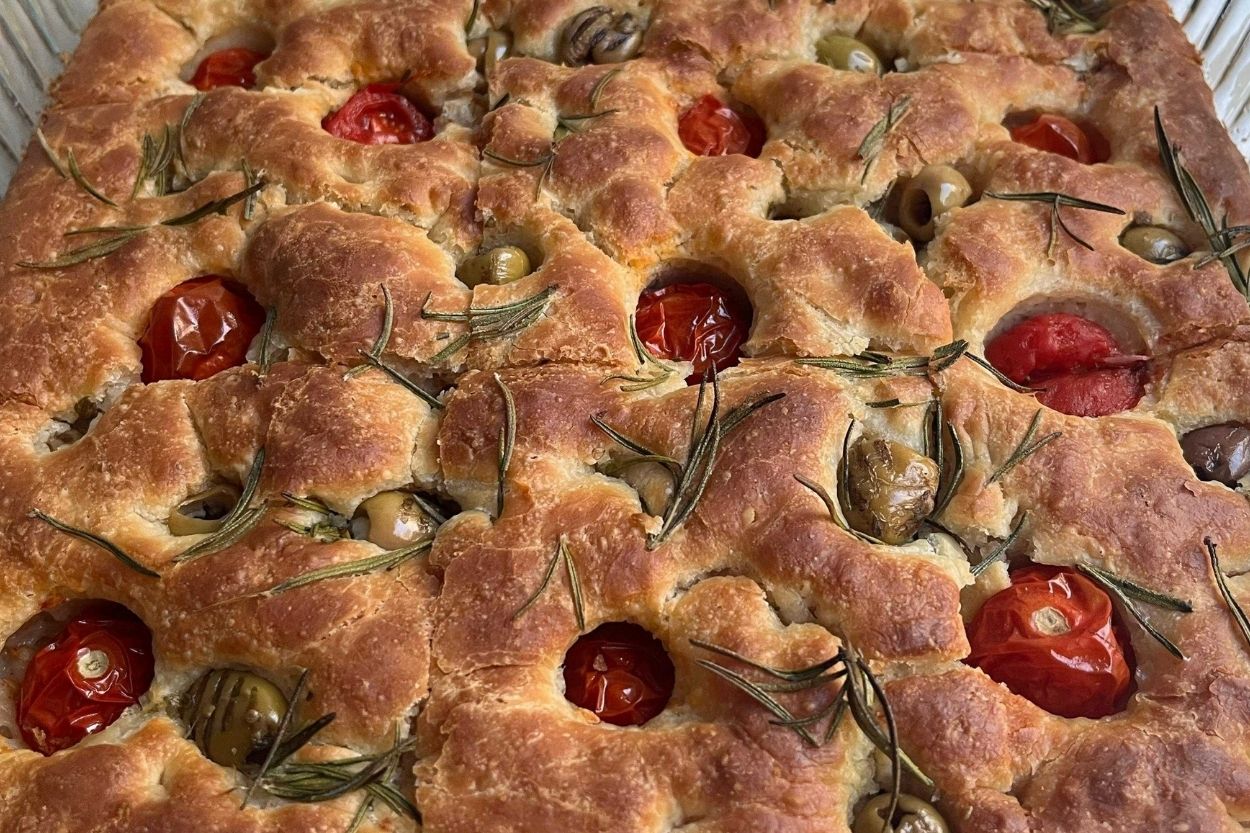 Orijinal Focaccia Ekmeği Tarifi