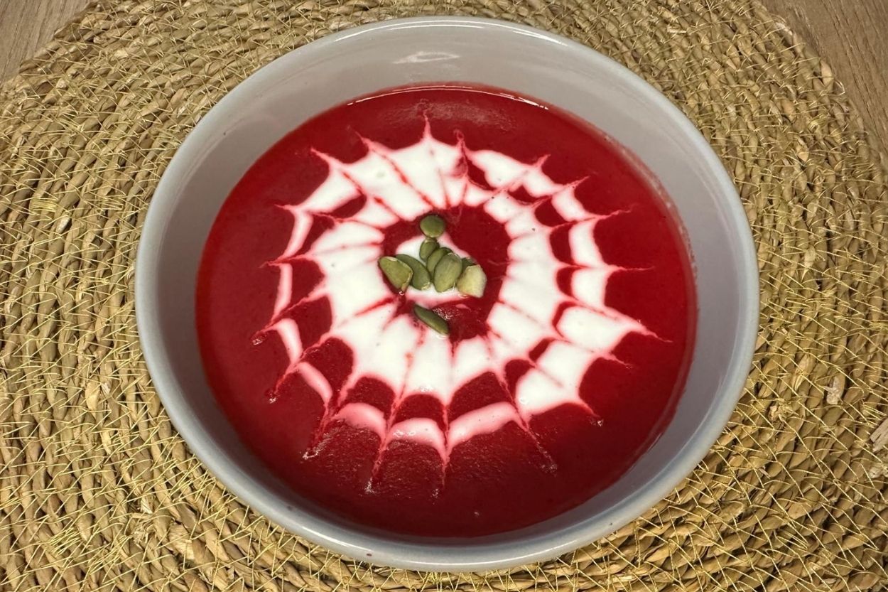 Pancarlı Tarhana Çorbası Tarifi