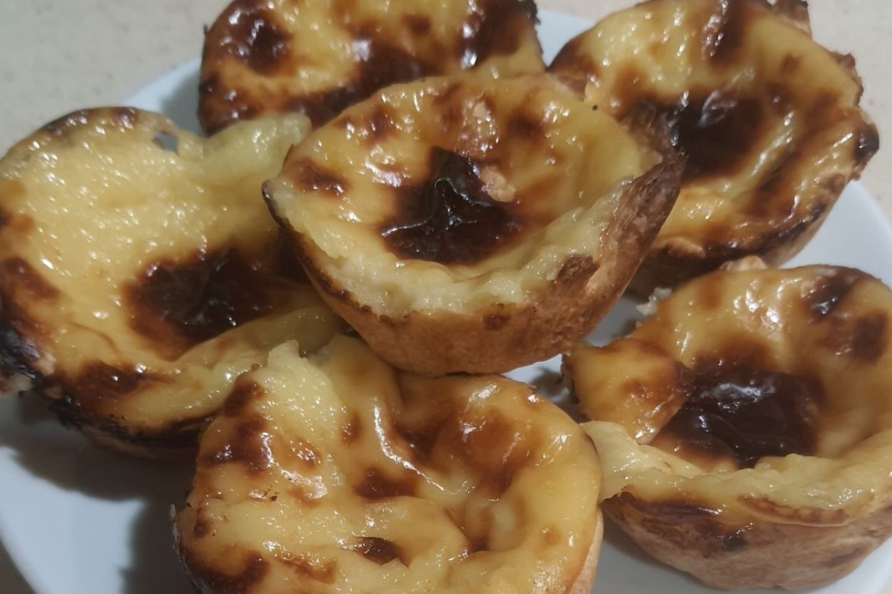 Pratik Pastel de Nata Tarifi