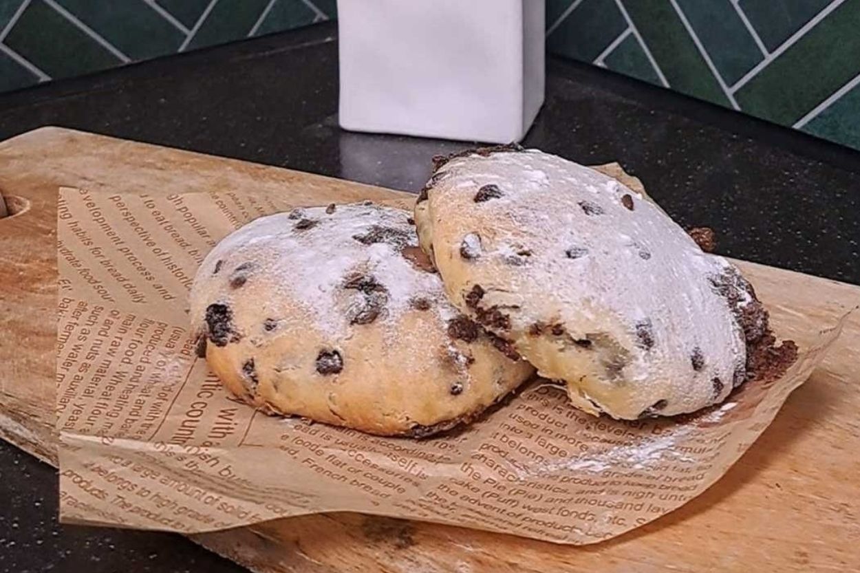 Bol Çikolatalı Poğaça Tarifi