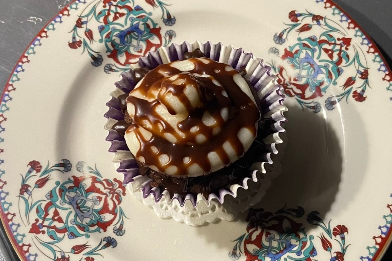 Çikolata Dolgulu Cupcake Tarifi