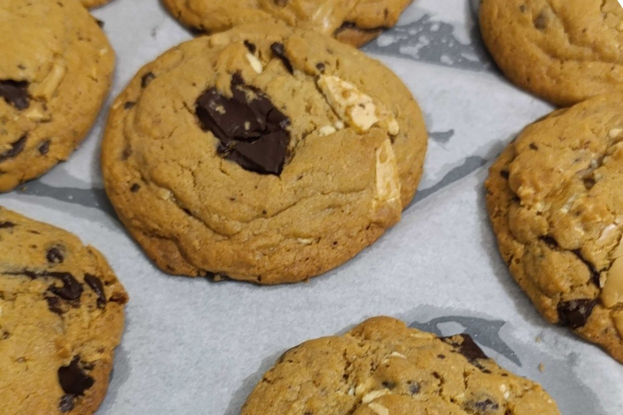 Çikolata Parçalı Kıyır Cookie Tarifi