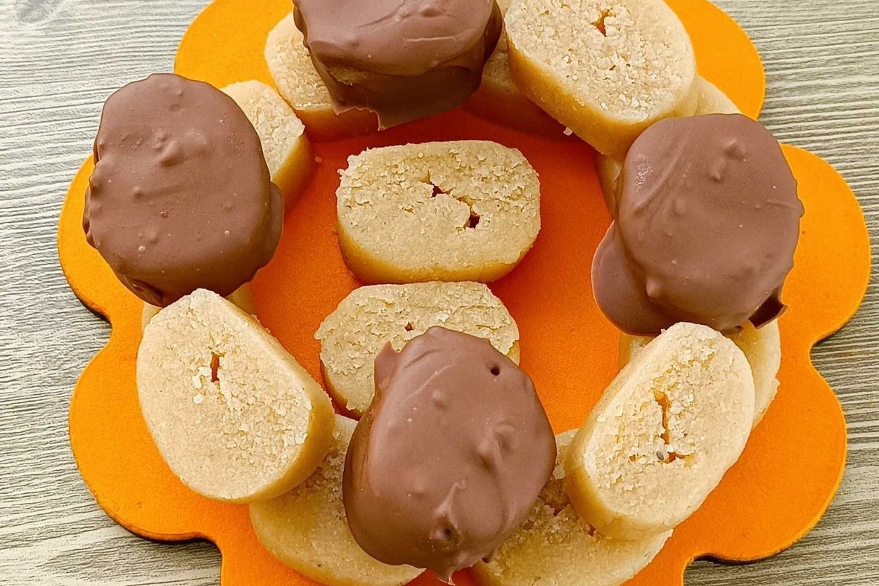 Çikolatalı Badem Ezmesi Tarifi