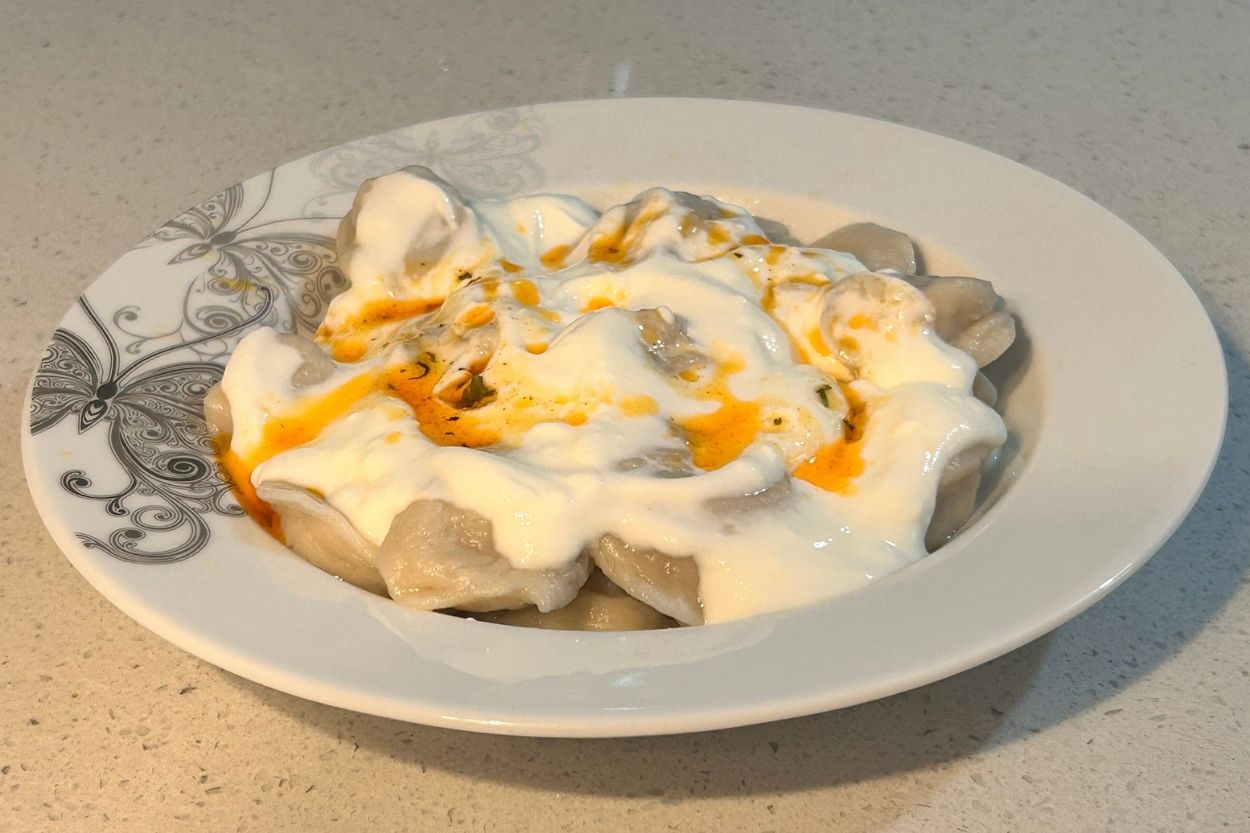 Evde Yoğurtlu Mantı Tarifi