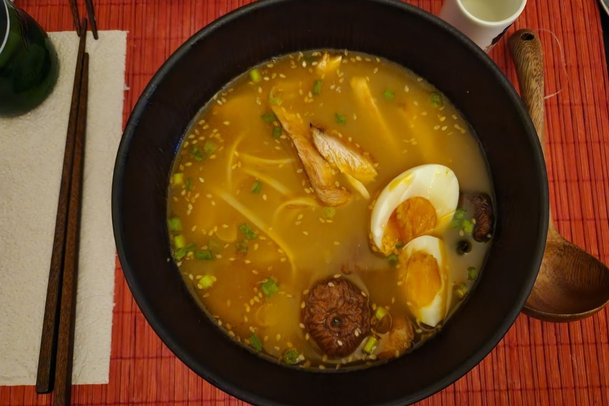 Japon Usulü Tavuklu Ramen Tarifi