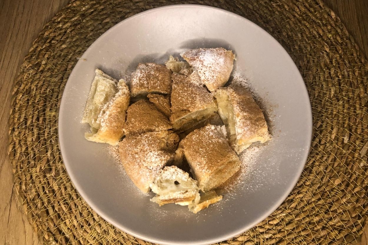 Kremalı Kıyır Börek Tarifi