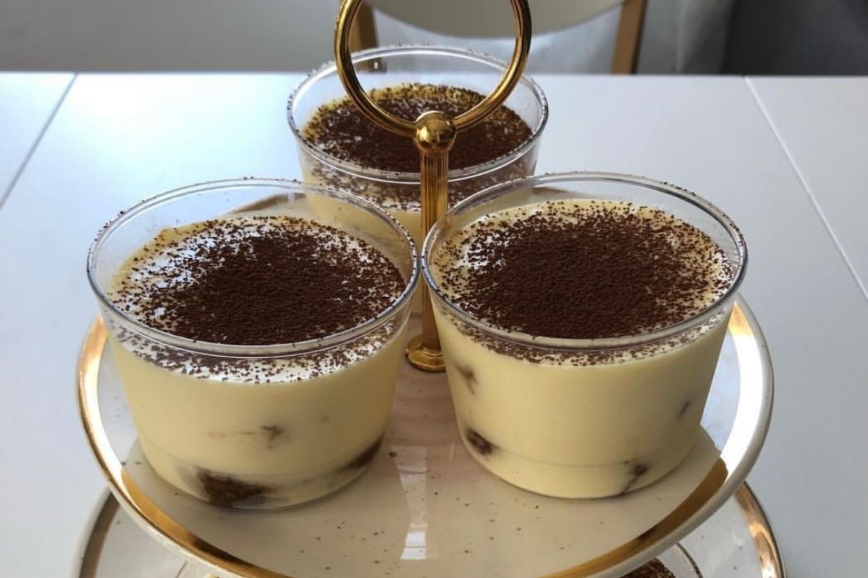 Mascarpone Peynirli Tiramisu Tarifi