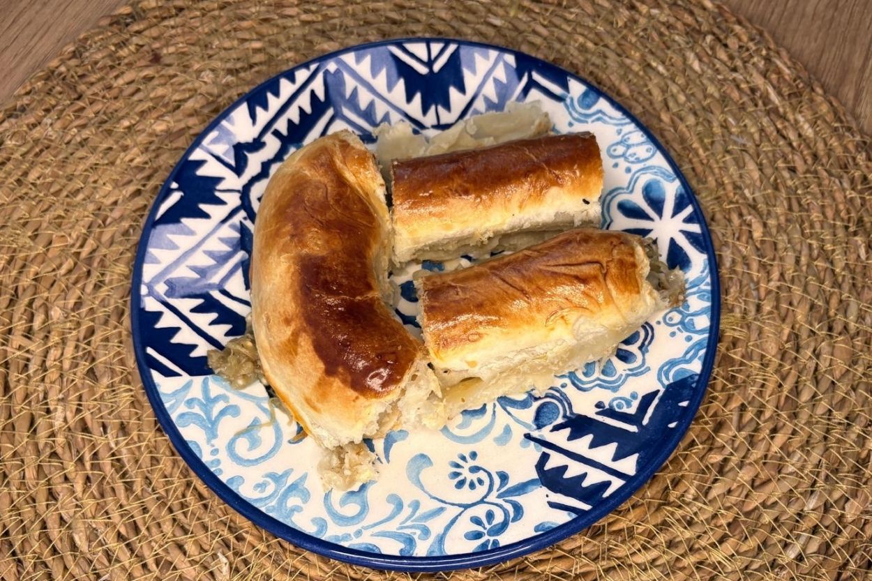 Patlıcanlı Ada Böreği Tarifi