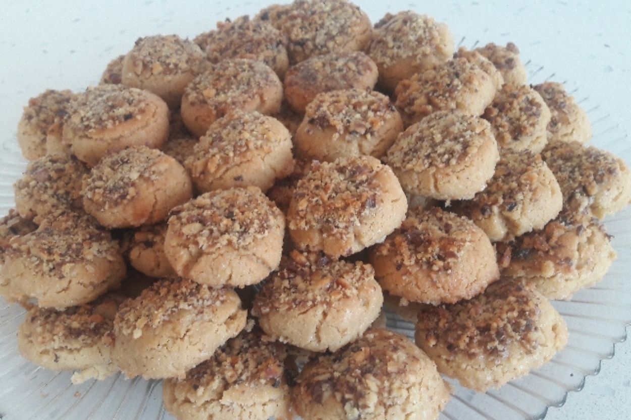 Tahinli Kıyır Kurabiye Tarifi