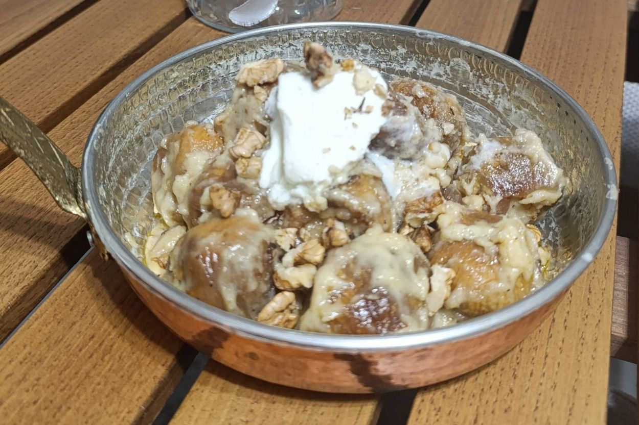 Tatlı İncir Dolması Tarifi