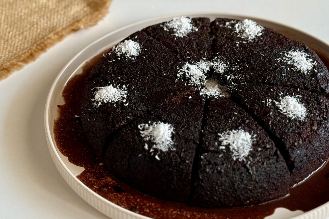 Tavada Islak Kek Tarifi