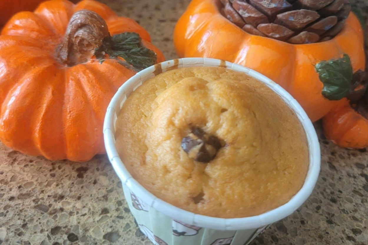 Damla Çikolatalı Muzlu Muffin Tarifi