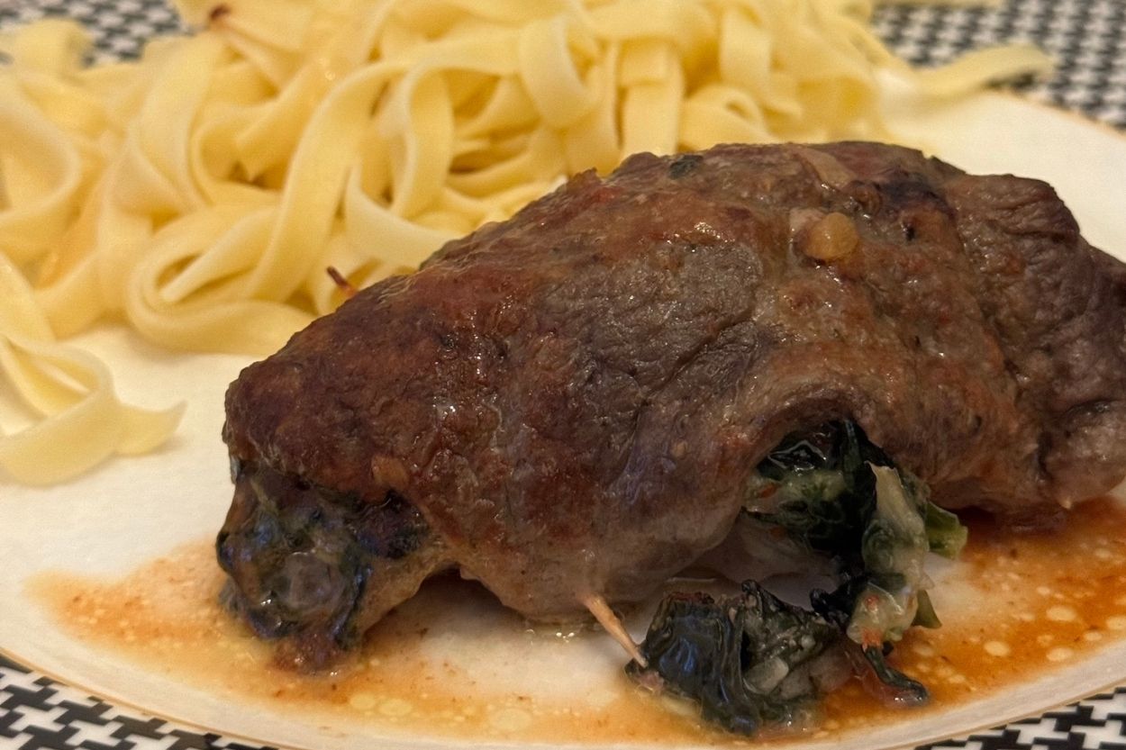 Ispanak Dolgulu Biftek Sarma Tarifi