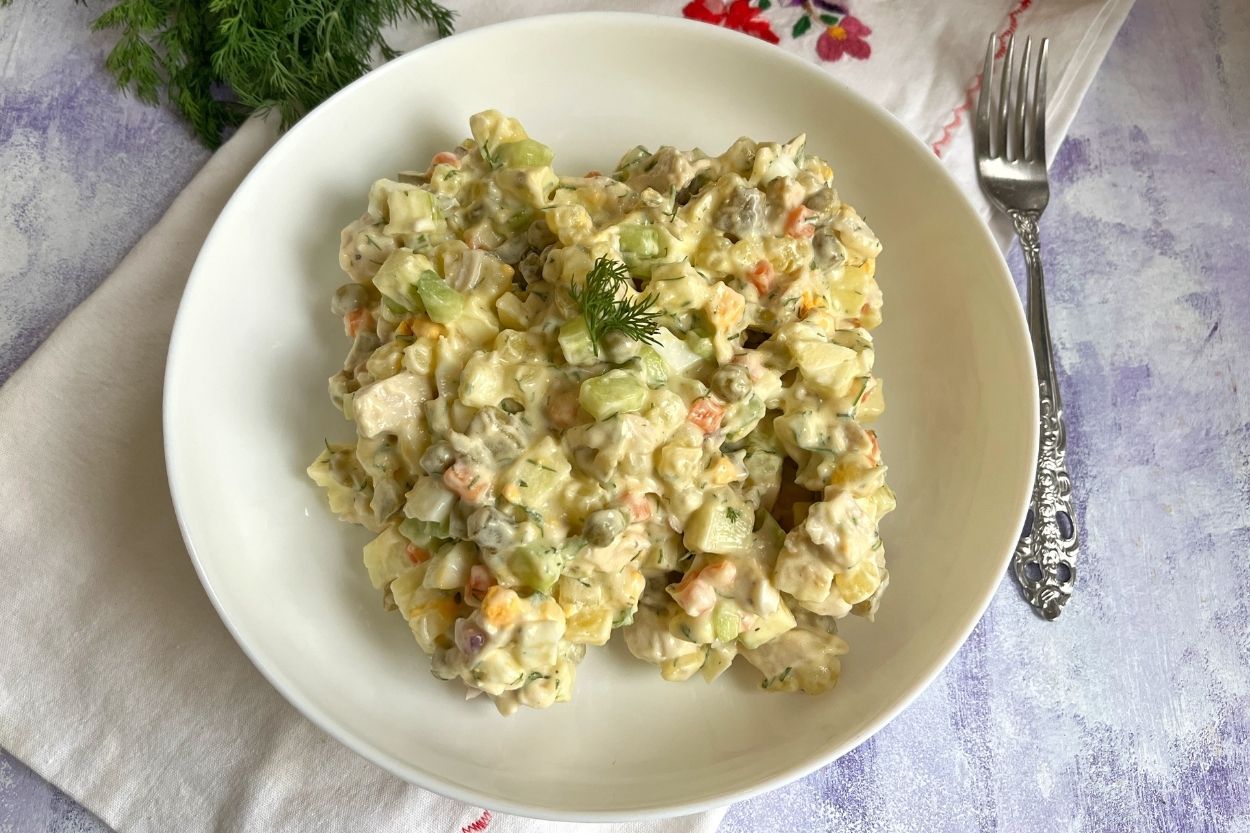 Olivier Salatası Tarifi