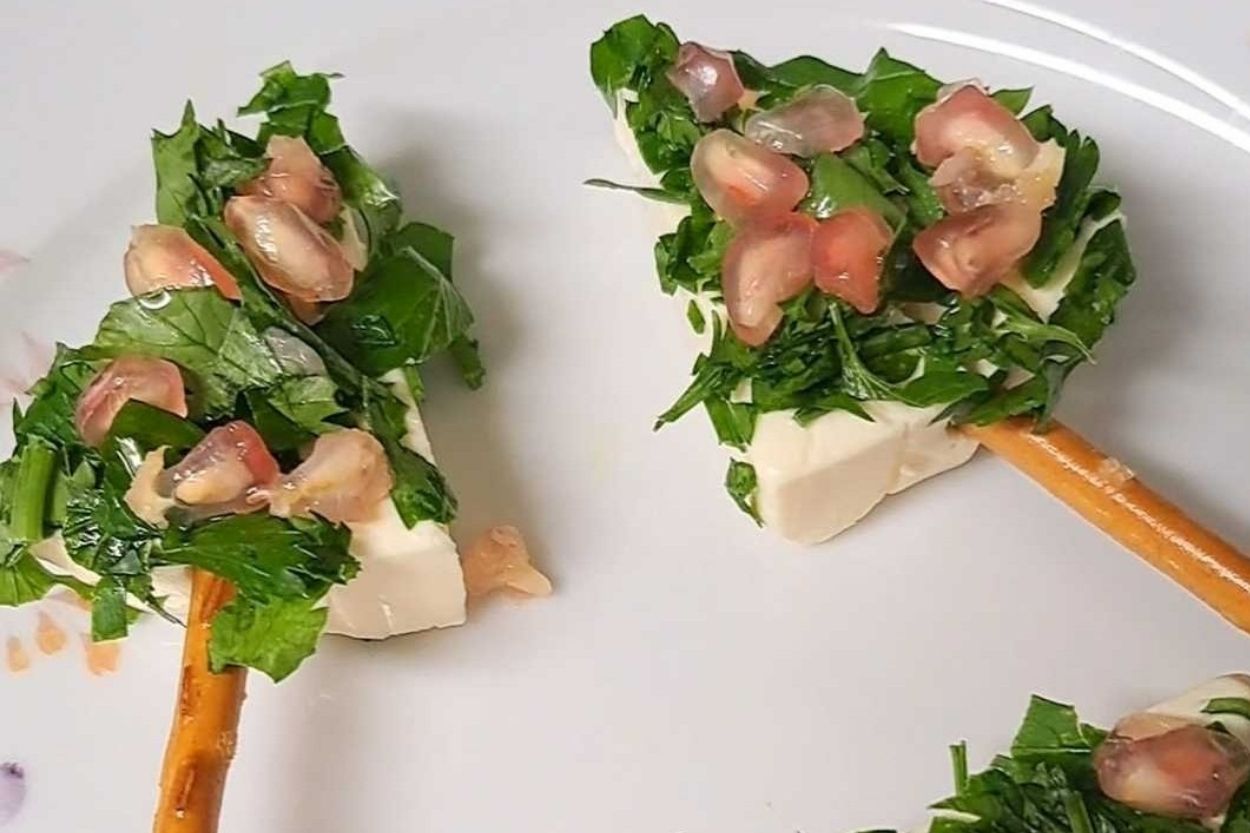 Üçgen Peynirden Yılbaşı Ağacı Tarifi