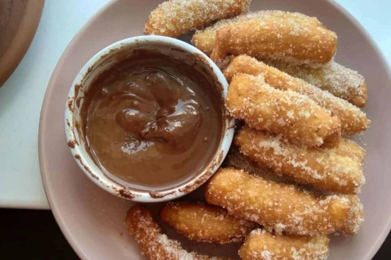 İspanyol Tatlısı Churros Tarifi