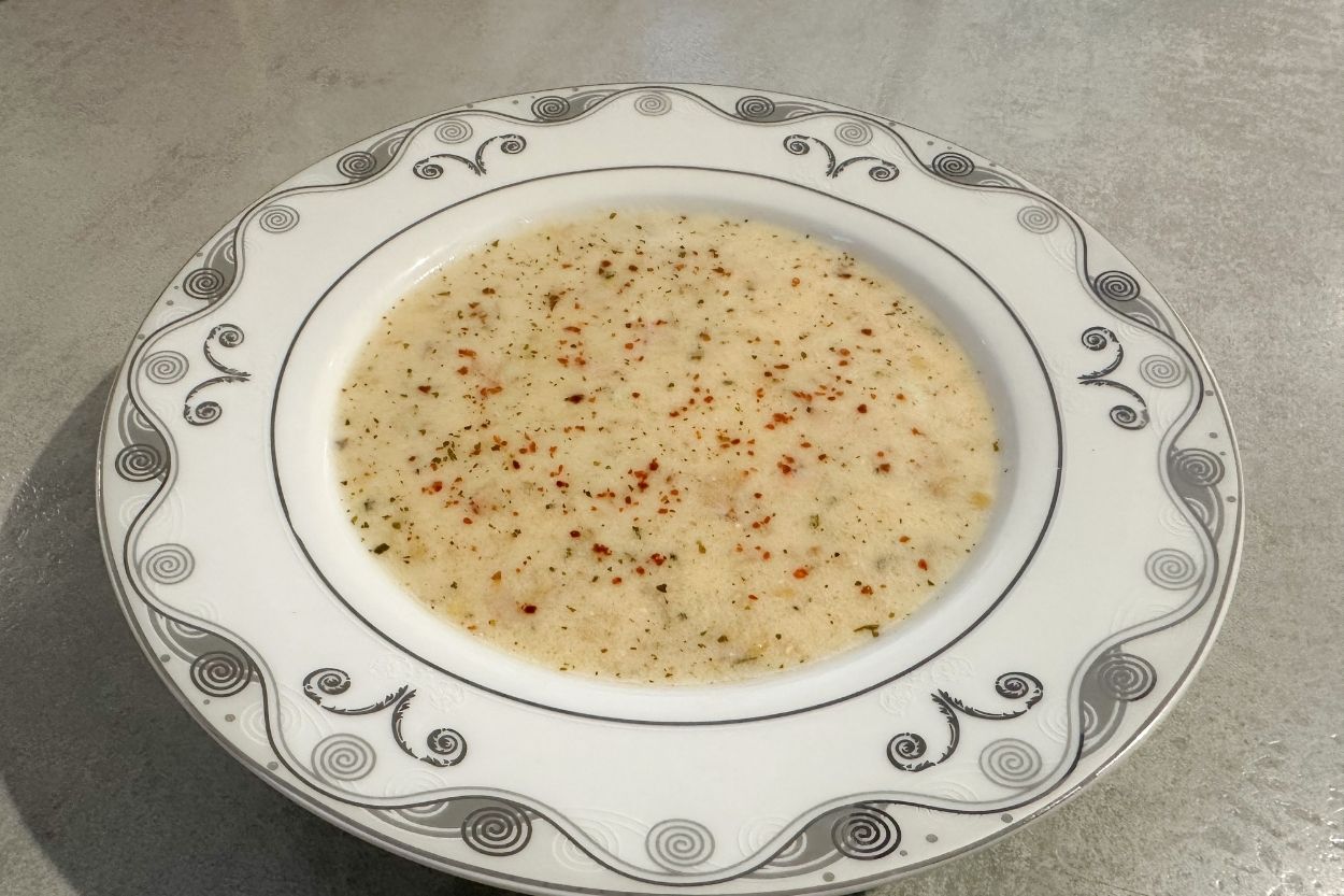 Sarımsaklı 4 Kaşık Çorbası Tarifi