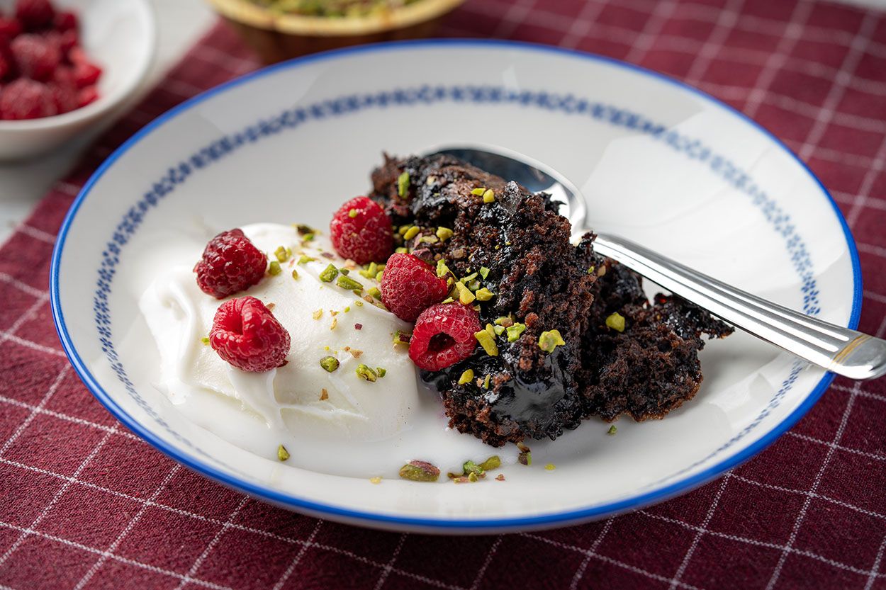 Sosunda Pişen Kakaolu Kek Tarifi