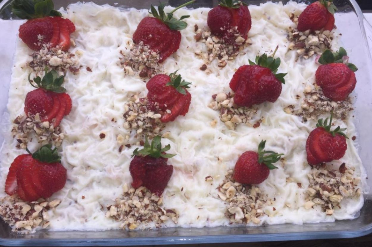 Tam Ölçülü Güllaç Tarifi