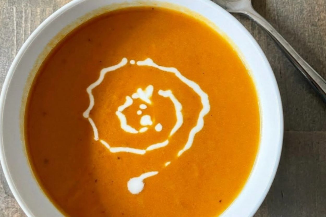 Tatlı Patatesli Sebze Çorbası Tarifi