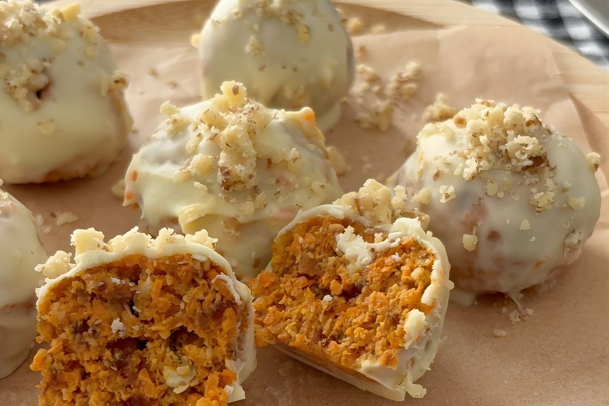 Havuçlu Tarçınlı Kek Topları Tarifi