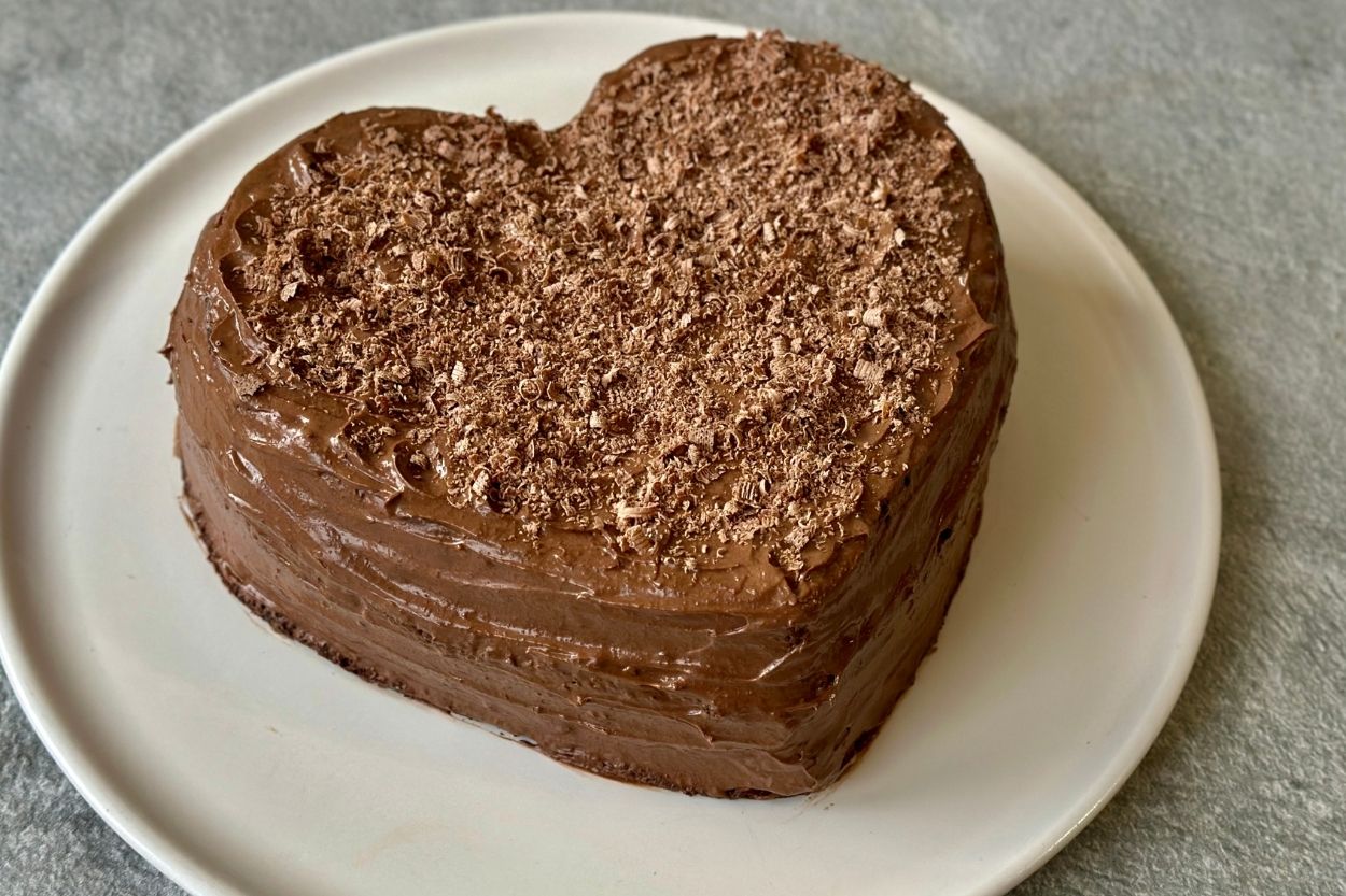 Kalpli Çikolatalı Pasta Tarifi