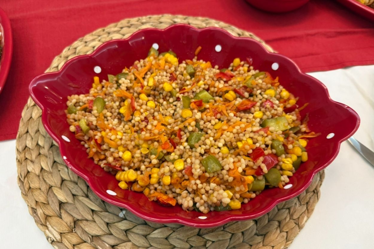 Sebzeli Kuskus Salatası Tarifi