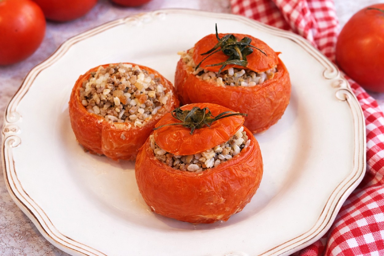 Domates Dolması Tarifi