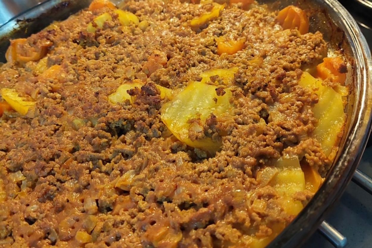 Nefis Patates Musakka Tarifi