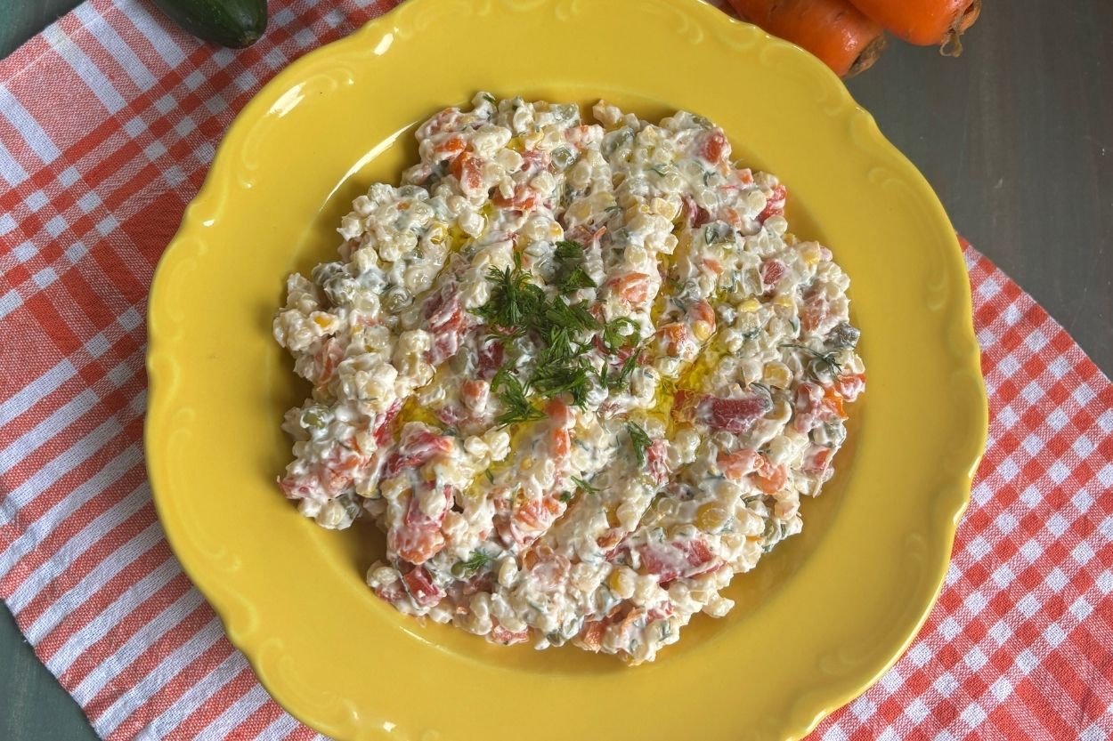 Yoğurtlu Kuskus Salatası Tarifi