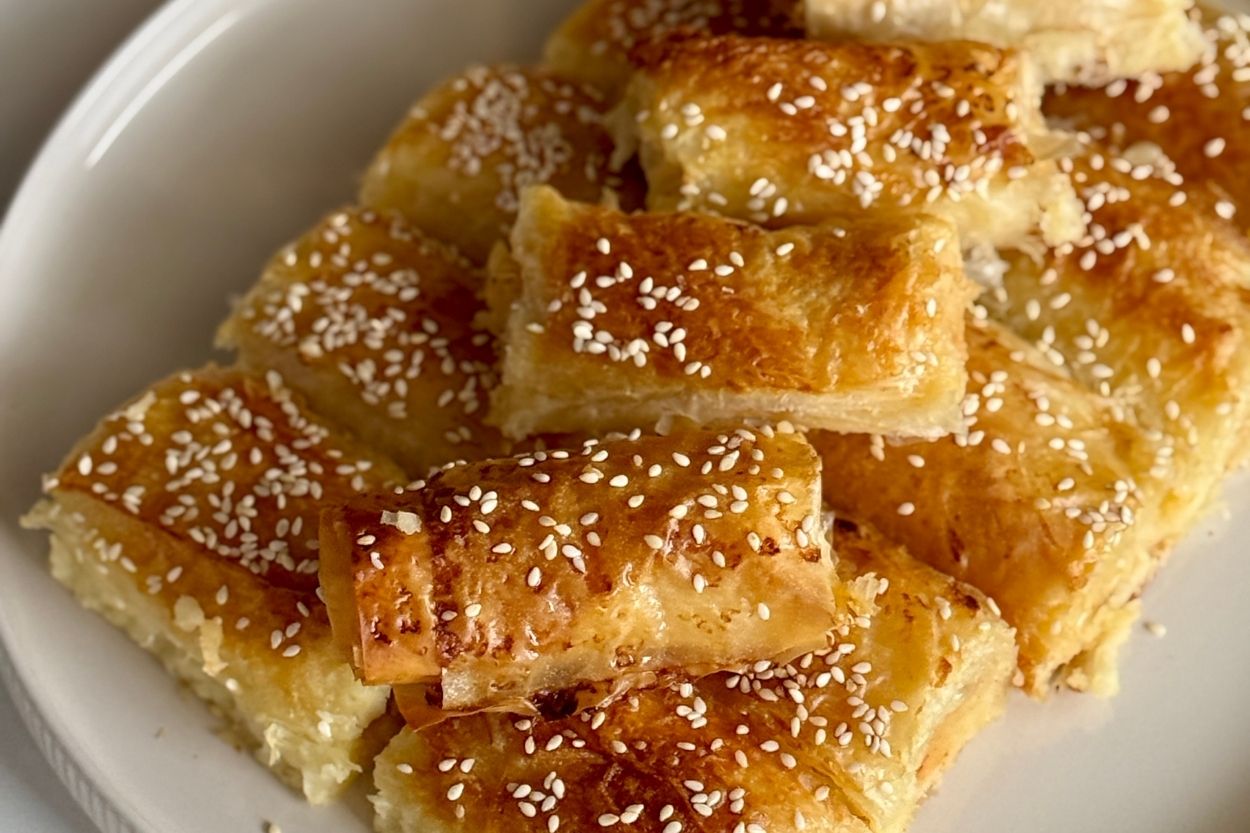 Baklava Yufkasından Patatesli Börek Tarifi