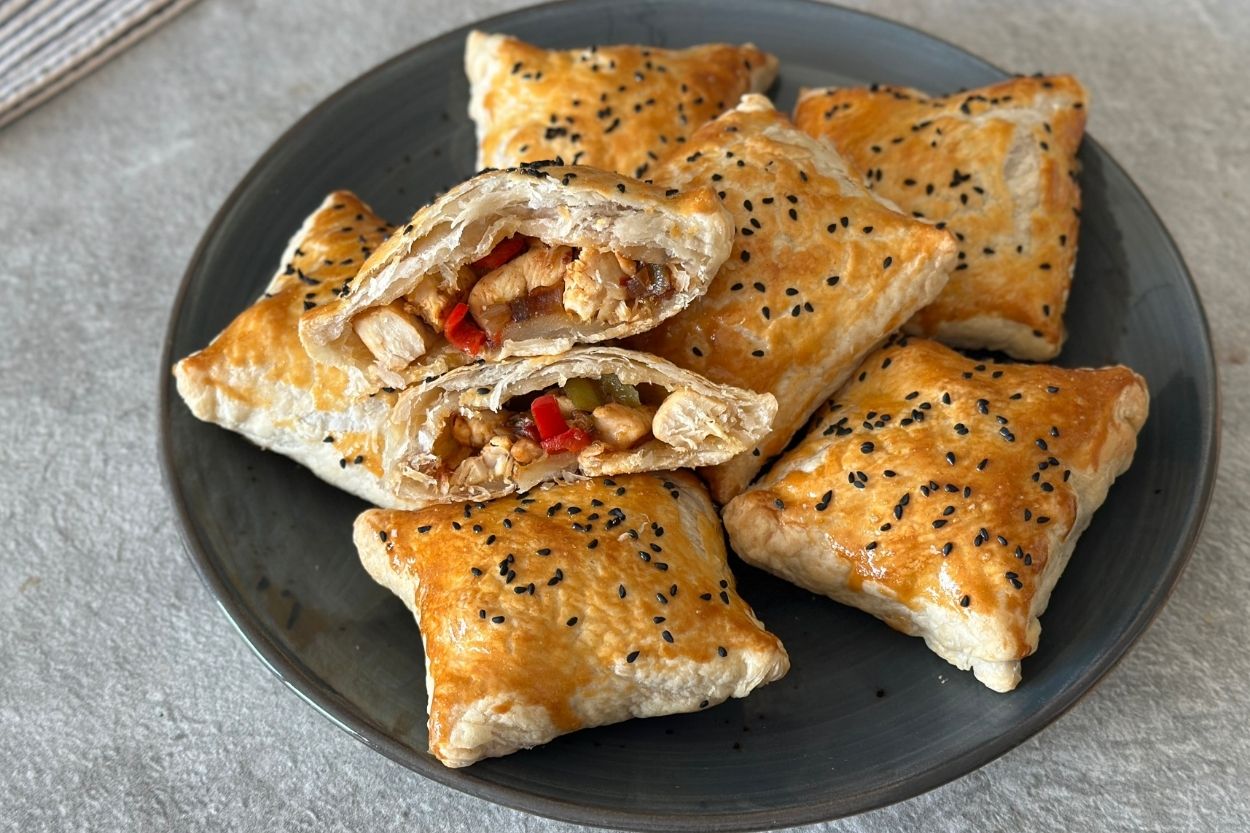 Tavuklu Talaş Böreği Tarifi