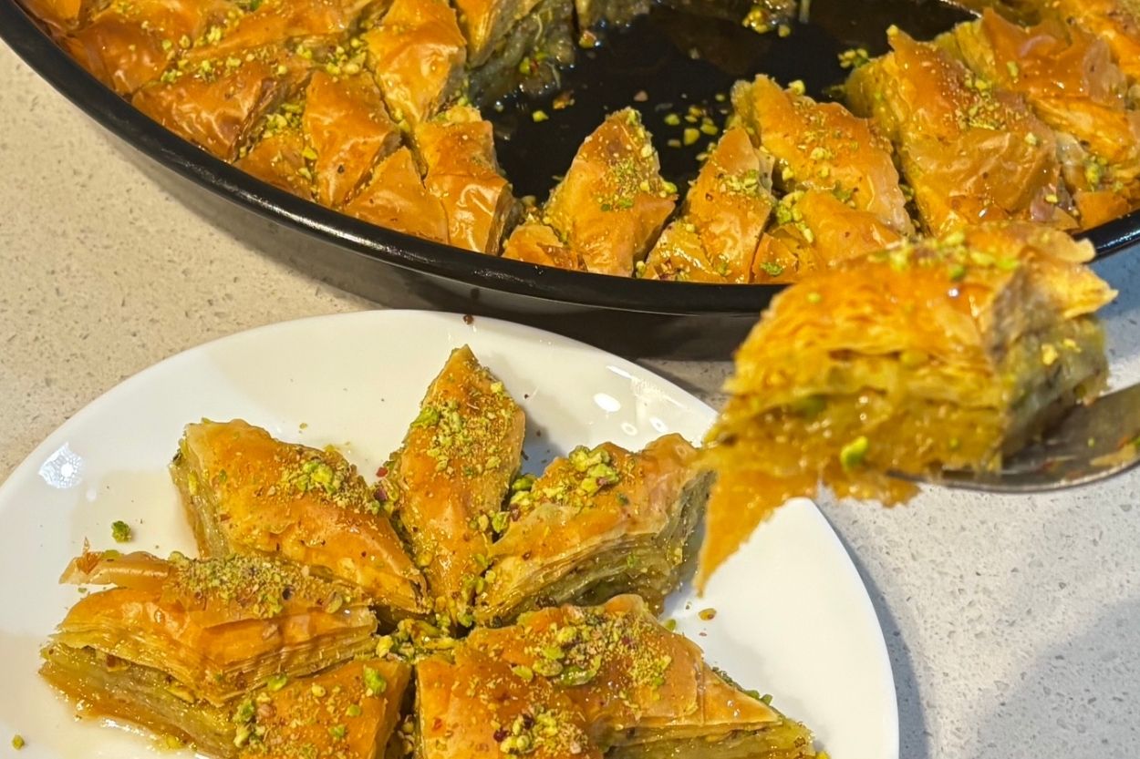 Bayramlık Baklava Tatlısı Tarifi
