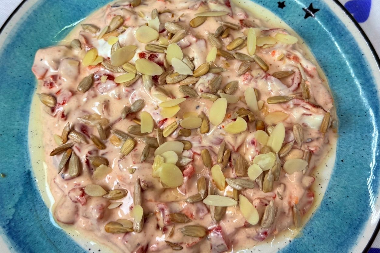Köz Biberli Çekirdekli Meze Tarifi