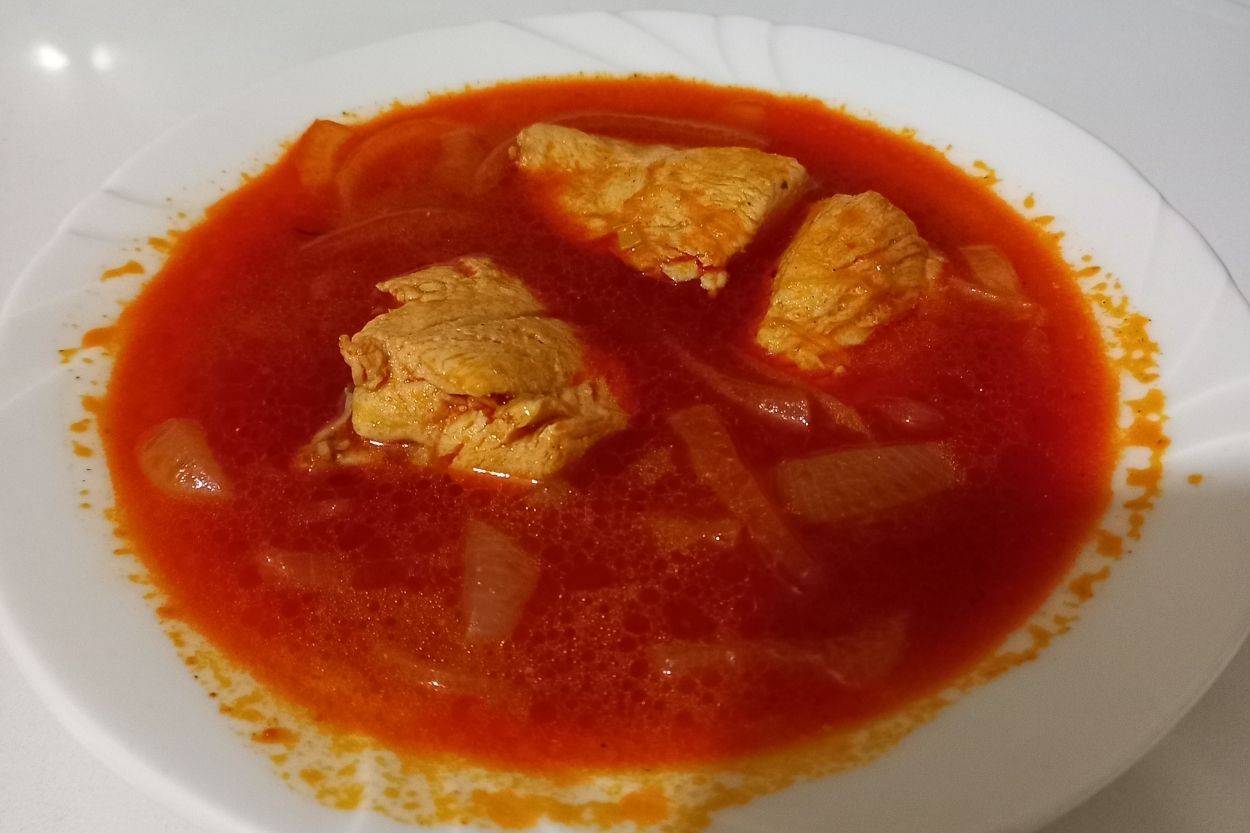 Tavuklu Soğan Yemeği Tarifi