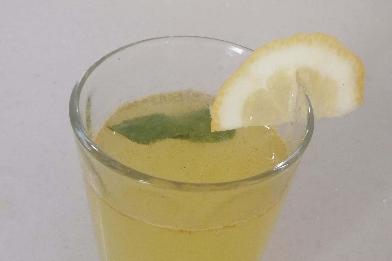Zerdeçallı Limonata Tarifi