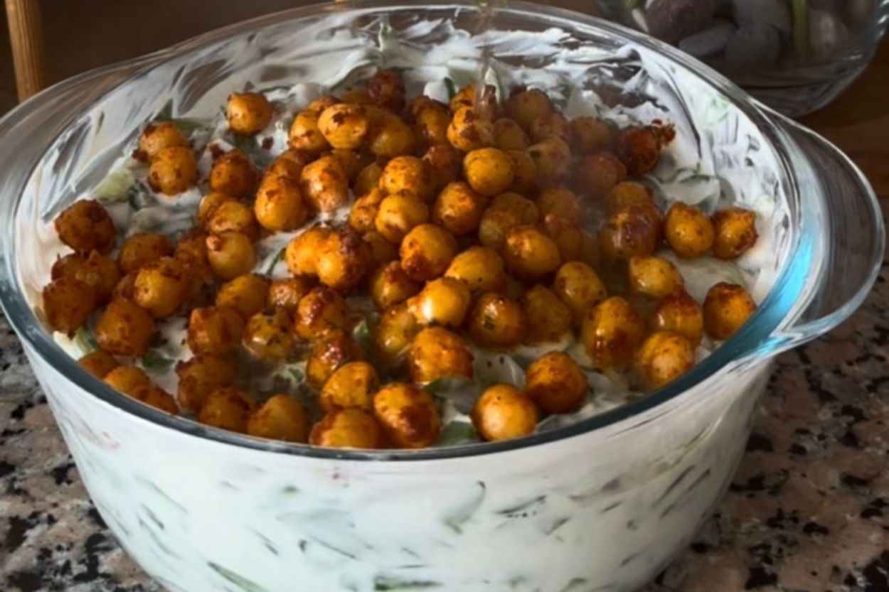 Çıtır Nohutlu Semizotu Salatası Tarifi