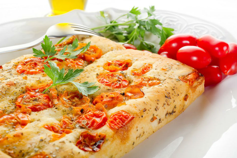 Pratik Fokaça ekmeği nasıl yapılır Pratik Fokaça ekmeği nasıl yapılır