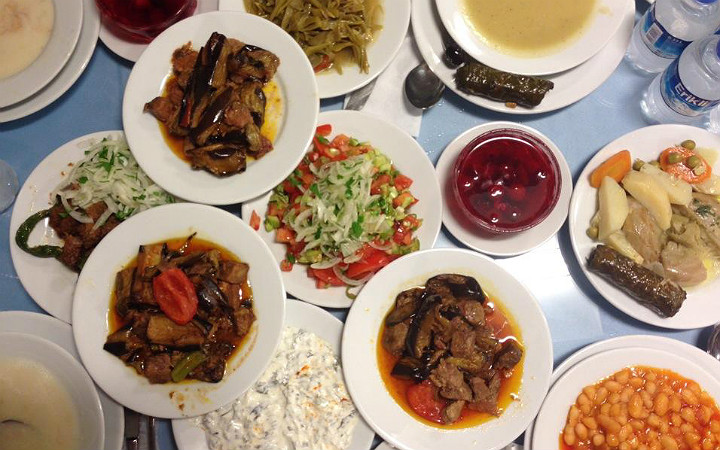 Fast Food A Bir Sure Ara Vermenize Sebep Istanbul Un En Iyi 13 Esnaf Lokantasi Yemek Com