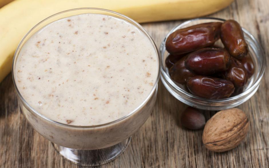 Muzlu Hurmali Smoothie Tarifi Nasil Yapilir Yemek Com