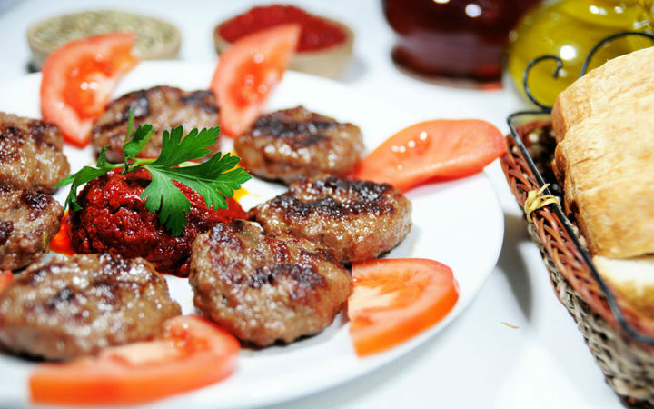 Istanbul Un En Iyi Koftecileri Nefis Koftenin 8 Adresi Yemek Com