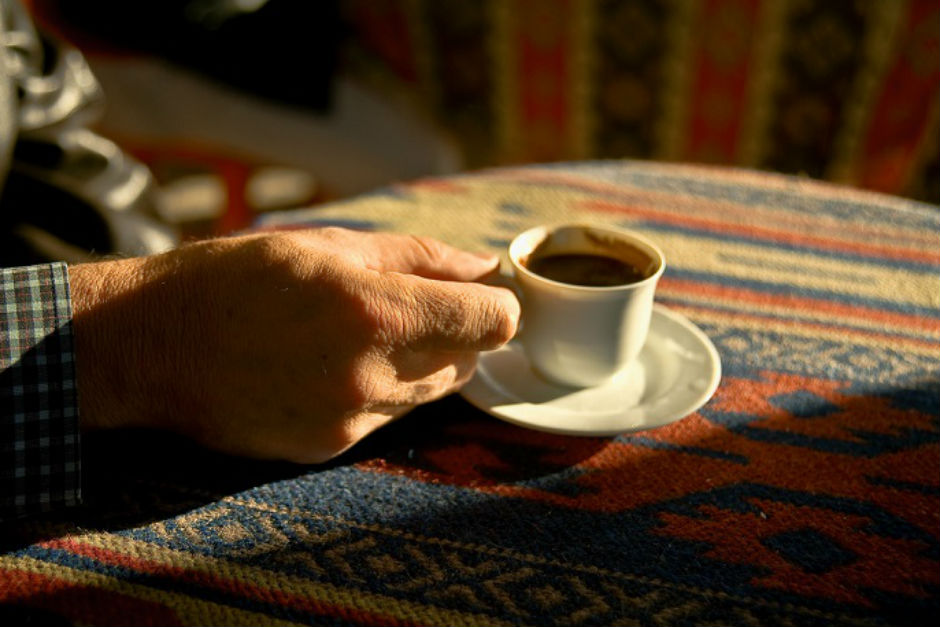 Aç Karnına Türk Kahvesi