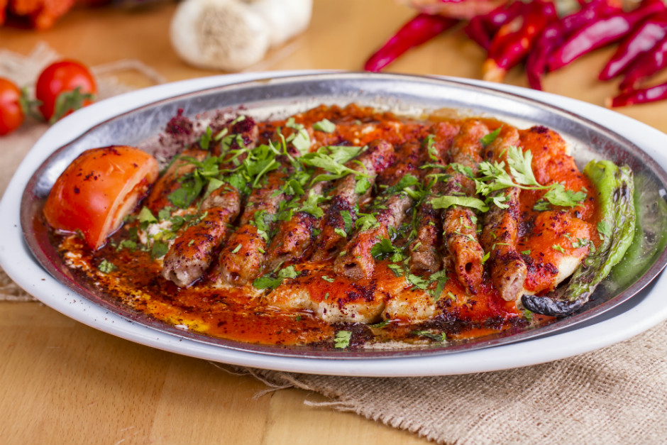 Manisa Kebabi Tarifi Nasil Yapilir Yemek Com