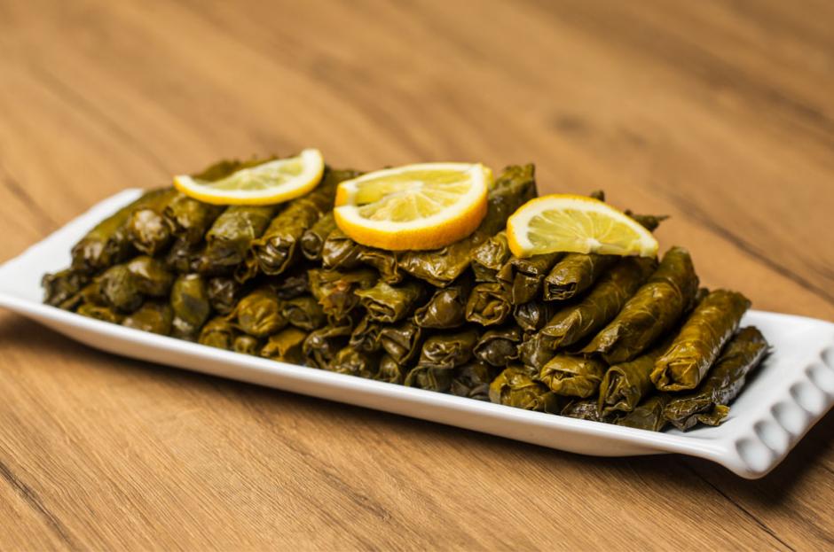 pratik yaprak sarma tarifi nasil yapilir videolu yemek com